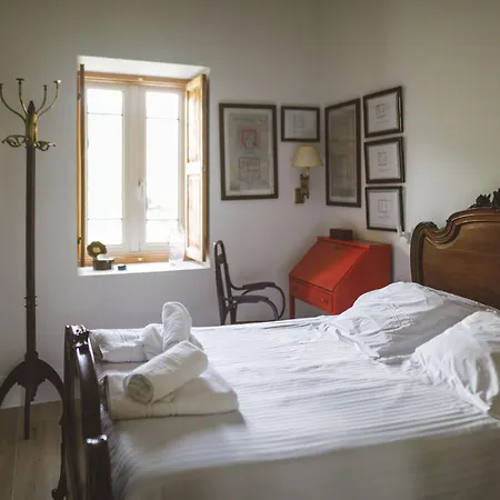 Villa La Cardenosa De Cantabria Rada (Cantabria)