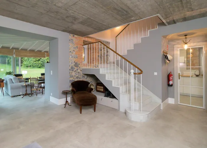 La Cardenosa De Cantabria Rada (Cantabria)