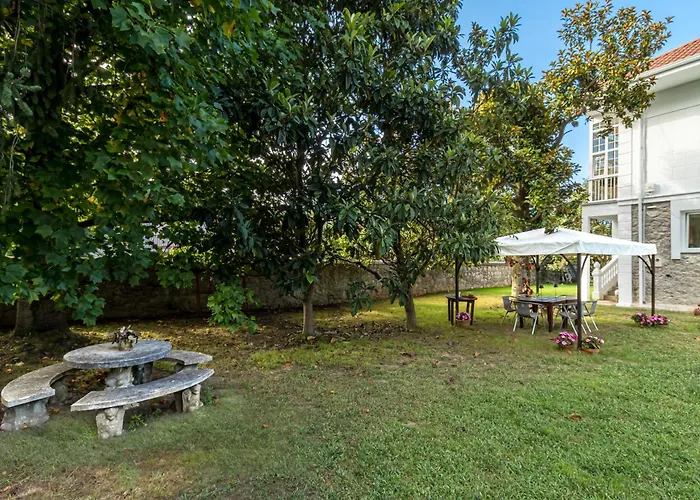 Villa La Cardenosa De Cantabria Rada (Cantabria)